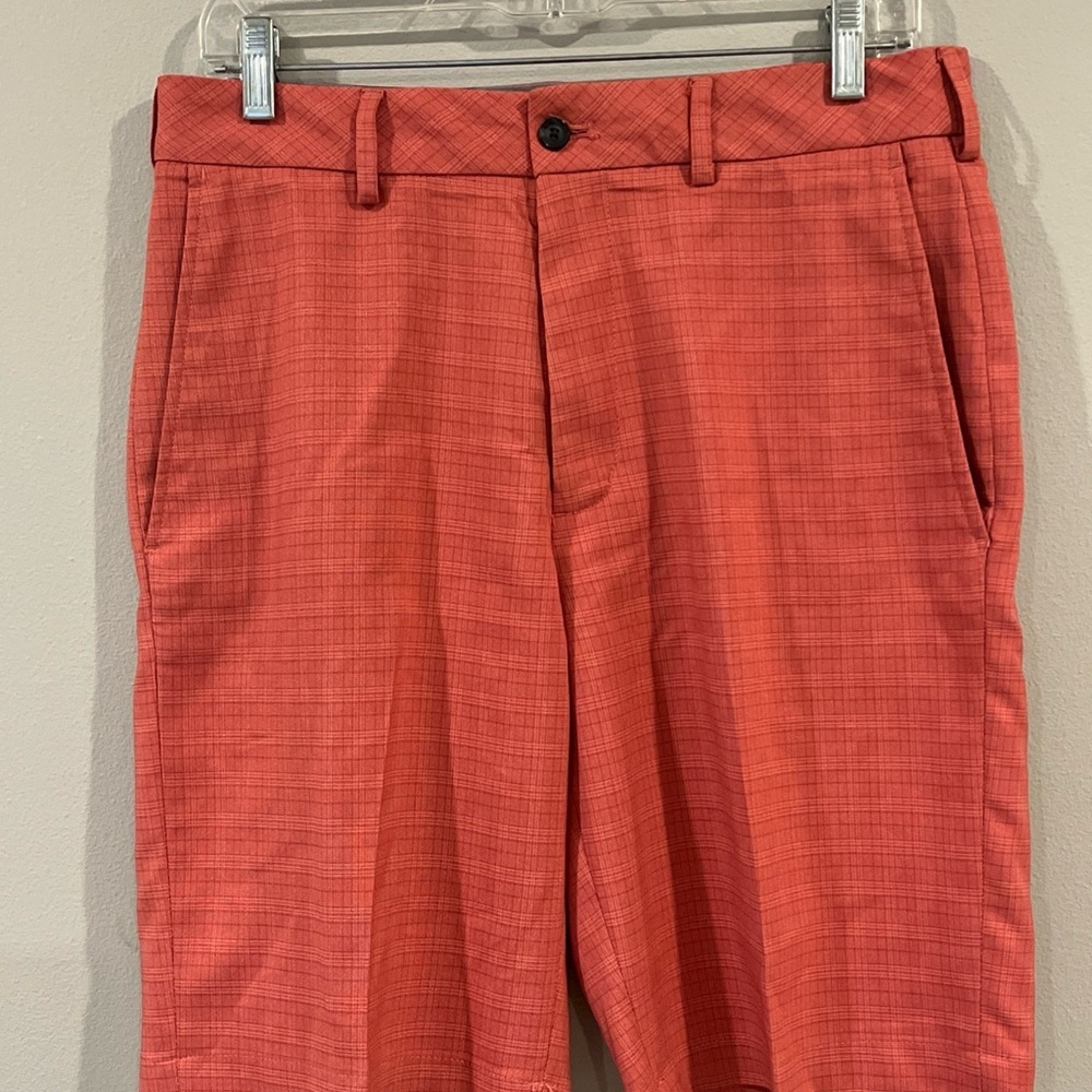 WALTER HAGEN 11 Majors Stretch Grip Waist Golf Shorts Men's 32 Orange